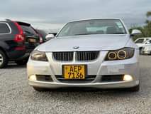 bmw 320i