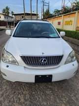 A picture of Lexus rx330