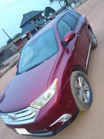 A picture of Toyota Highlander upgrading 07 to 213