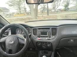 A picture of URGENT SALE Clean Reg 011 KIA RIO Manual drive fabrics