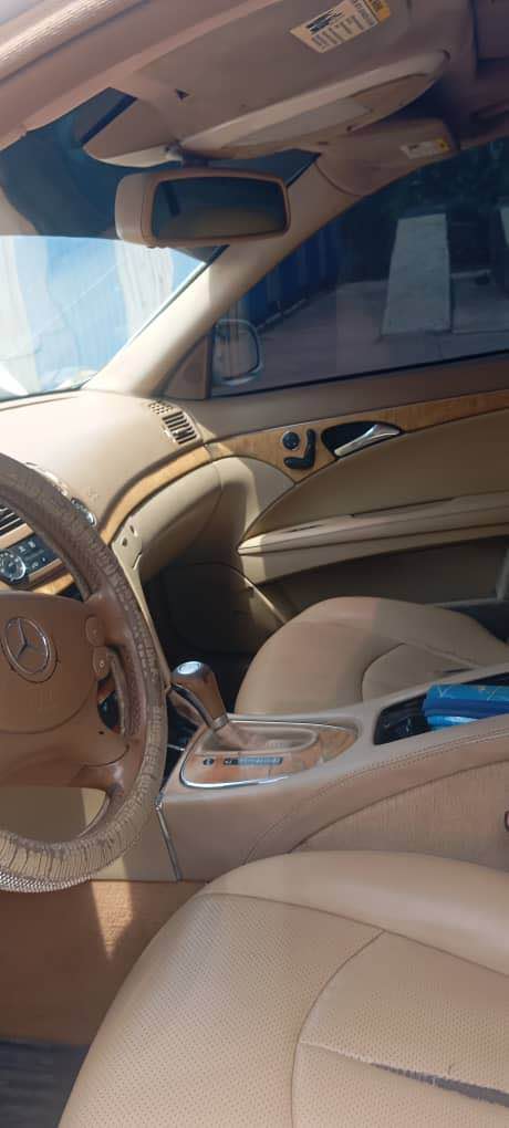 A picture of MERCEDES BENZ C350