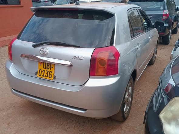 A picture of TOYOTA ALLEX 2005 MODEL