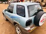 A picture of Rava 4 milion 3 7 Ipo mwanza Engne safi Gear