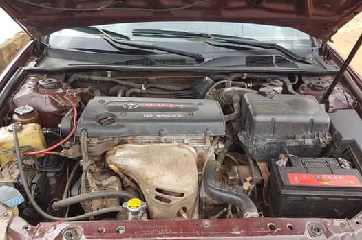 A picture of 2004 TOYOTA CAMRY 09125771985