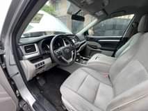 A picture of 2014 TOYOTA HIGHLANDER FULLEST OPTION NEW ENTRY DIRECT TOKS Accident