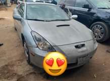 A picture of 2004 Toyota Cilica