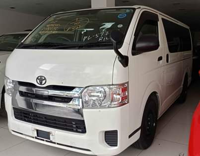 used toyota hiace