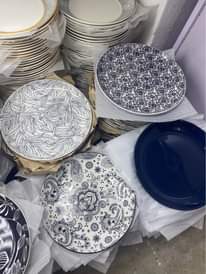 A picture of Ceramic plates 0704297488