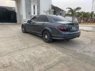 A picture of Mercedes Benz C300 2011