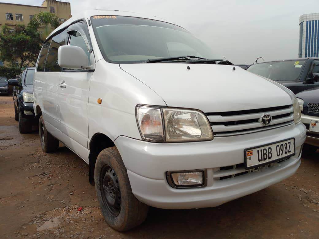 A picture of NOAH SUPER LIMO 7 seater 19 Millions. Negotiable Installments payments