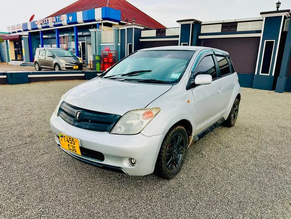 A picture of Toyota ist Full ac Cc1490 Milion 7 5 Location mwanza