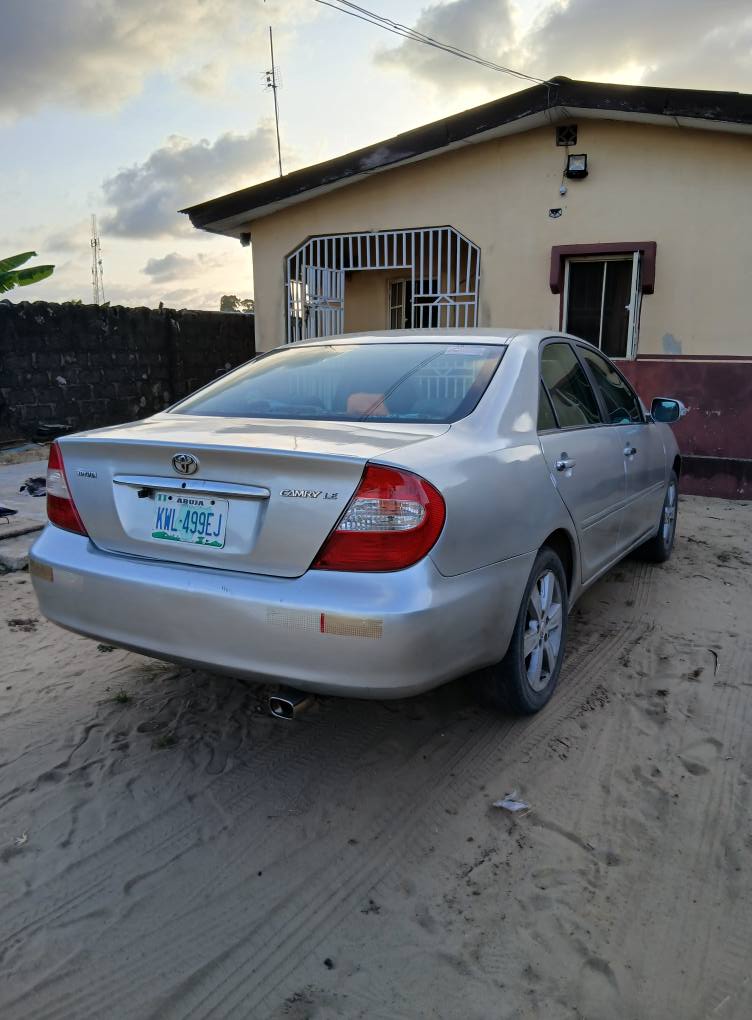 A picture of Toyota Camry 04 First Body Engine Gear A C All