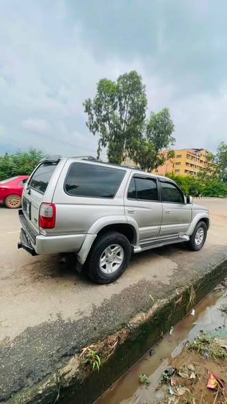 A picture of Toyota 4Runner