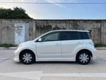 A picture of Toyota Ist