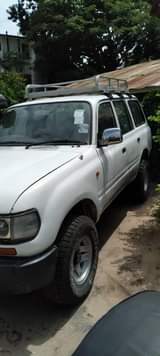 A picture of Toyota Lend Crusar