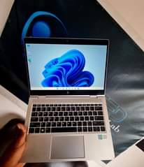A picture of Hp laptop touchscreen