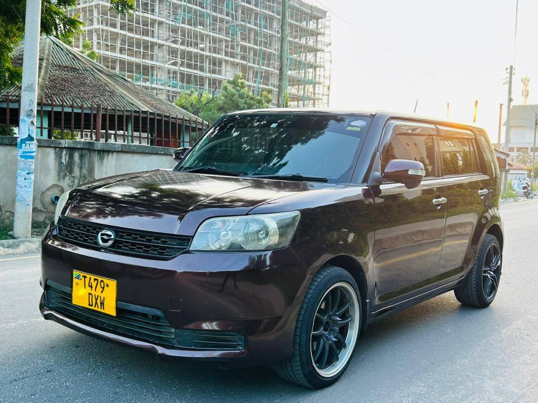 A picture of Toyota rumion