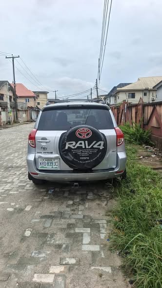 A picture of Neat Nigeria used 2007 Toyota RAV4