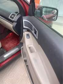 A picture of 2013 Ford Explorer