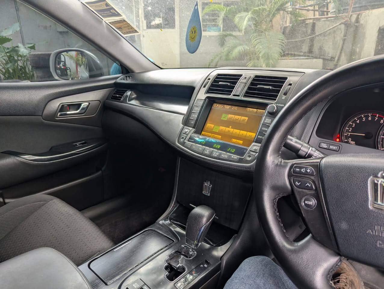 A picture of Crown new model