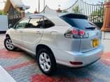 A picture of TOYOTA HARRIER kali sana iwahi mapema usilembe