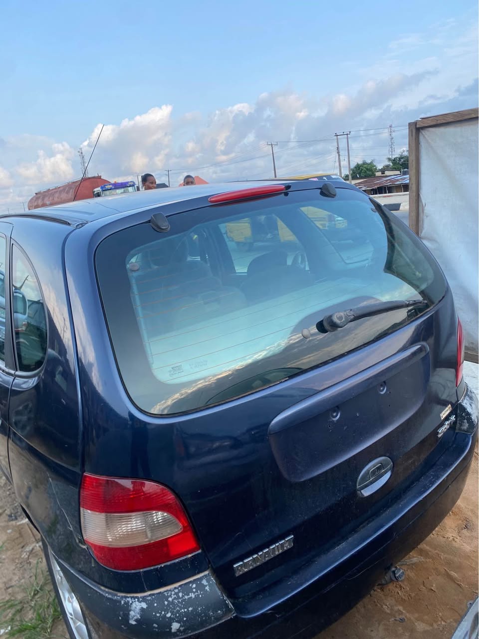 A picture of Very clean Renault available as seen