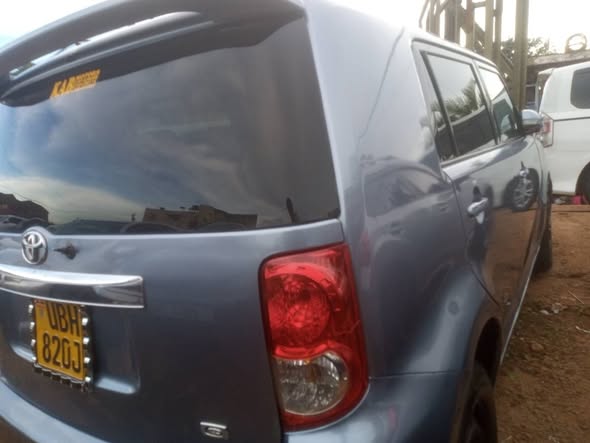 A picture of Toyota Rumion