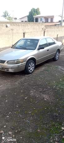 A picture of Toyota camry tiny light clean
