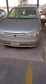 A picture of 2002 Toyota Sienna