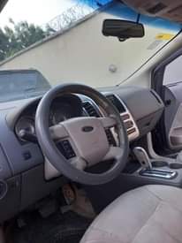 A picture of Very Clean Ford Edge 2009