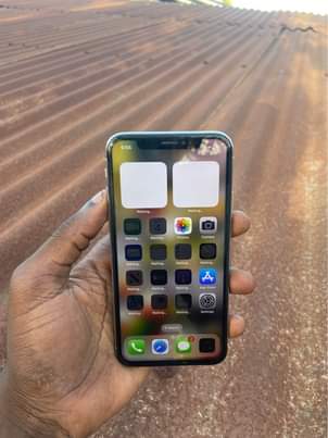 A picture of iPhone X