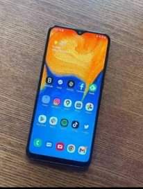 A picture of Samsung galaxy A20s