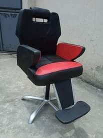 A picture of Viti vya saloon