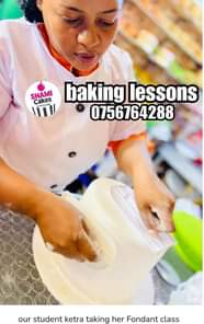 A picture of 0756754288 0760302130 call or whatup for decoration cakes and baking
