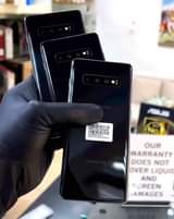 A picture of Samsung s10