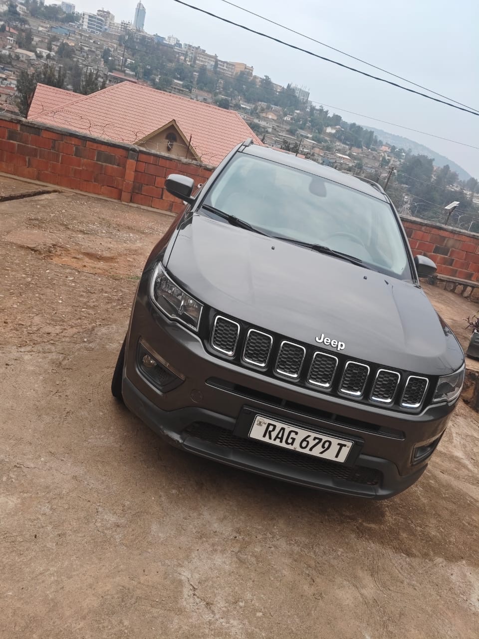 A picture of 2021 CHEROKEE jeep