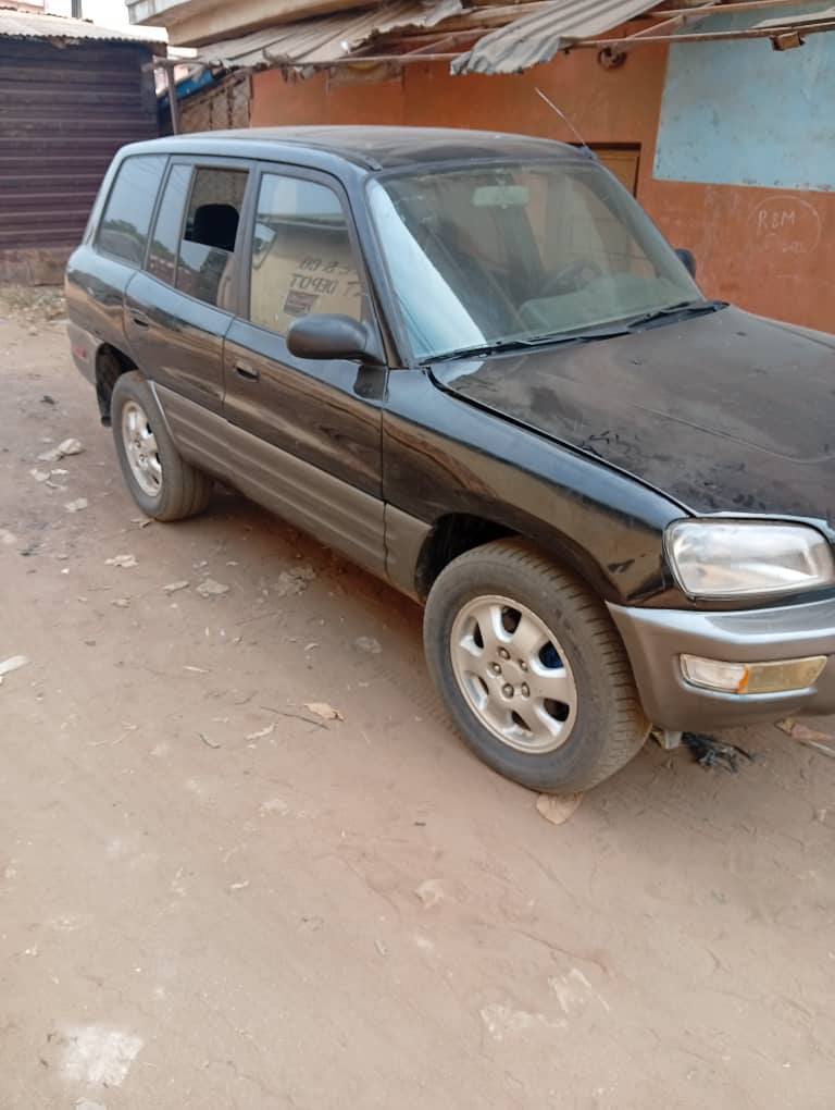 A picture of Toyota Rav4