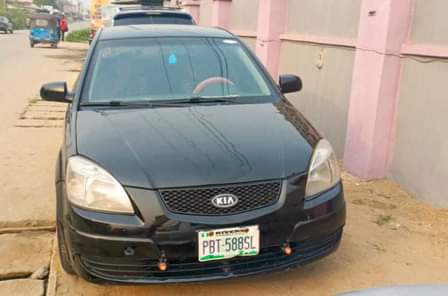 A picture of Distress sale Owner needs cash urgently 2006 manual KIA RIO