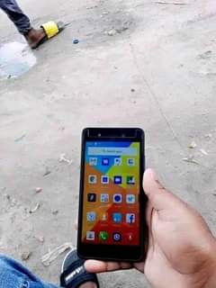 A picture of ITEL A24 IPO NA BOX NA RISITI YAKE BEI 75K