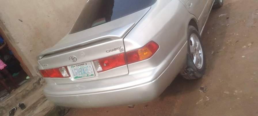A picture of Toyota Camry drop night tokubo standard engine gear AC working