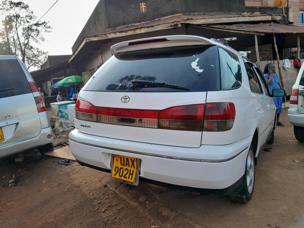 A picture of Vista adewo toyota