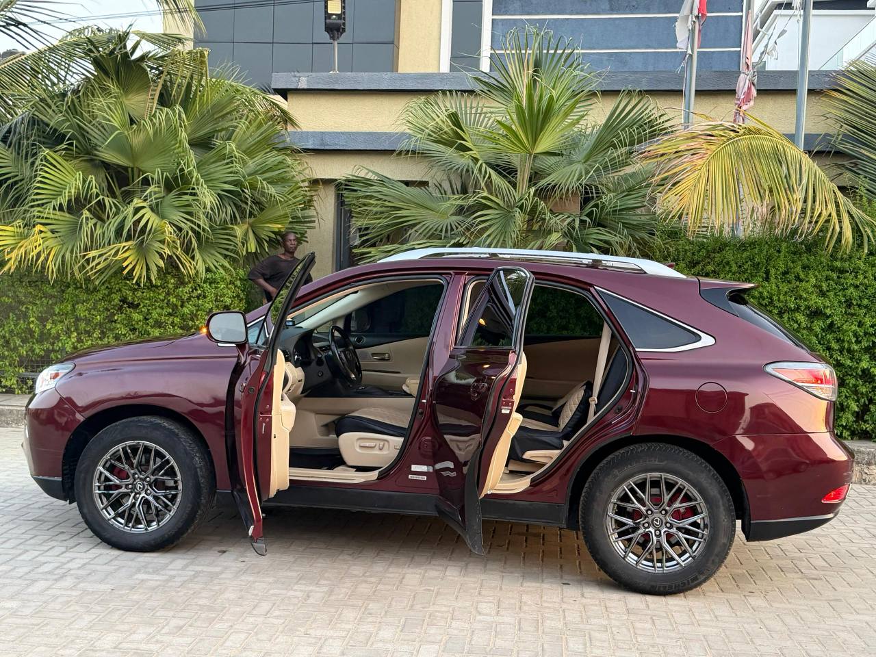 A picture of 2013 Lexus RX350