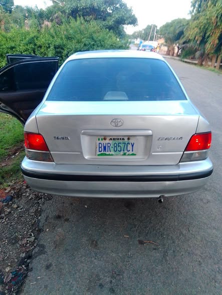 A picture of 2001 Toyota Corolla