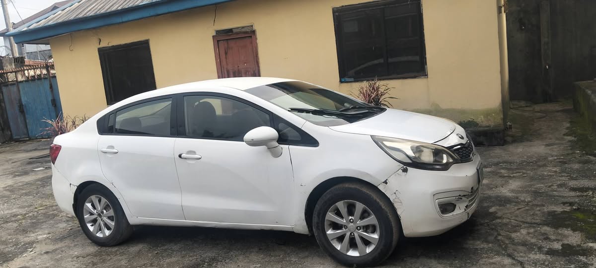 A picture of Kia Rio 2014