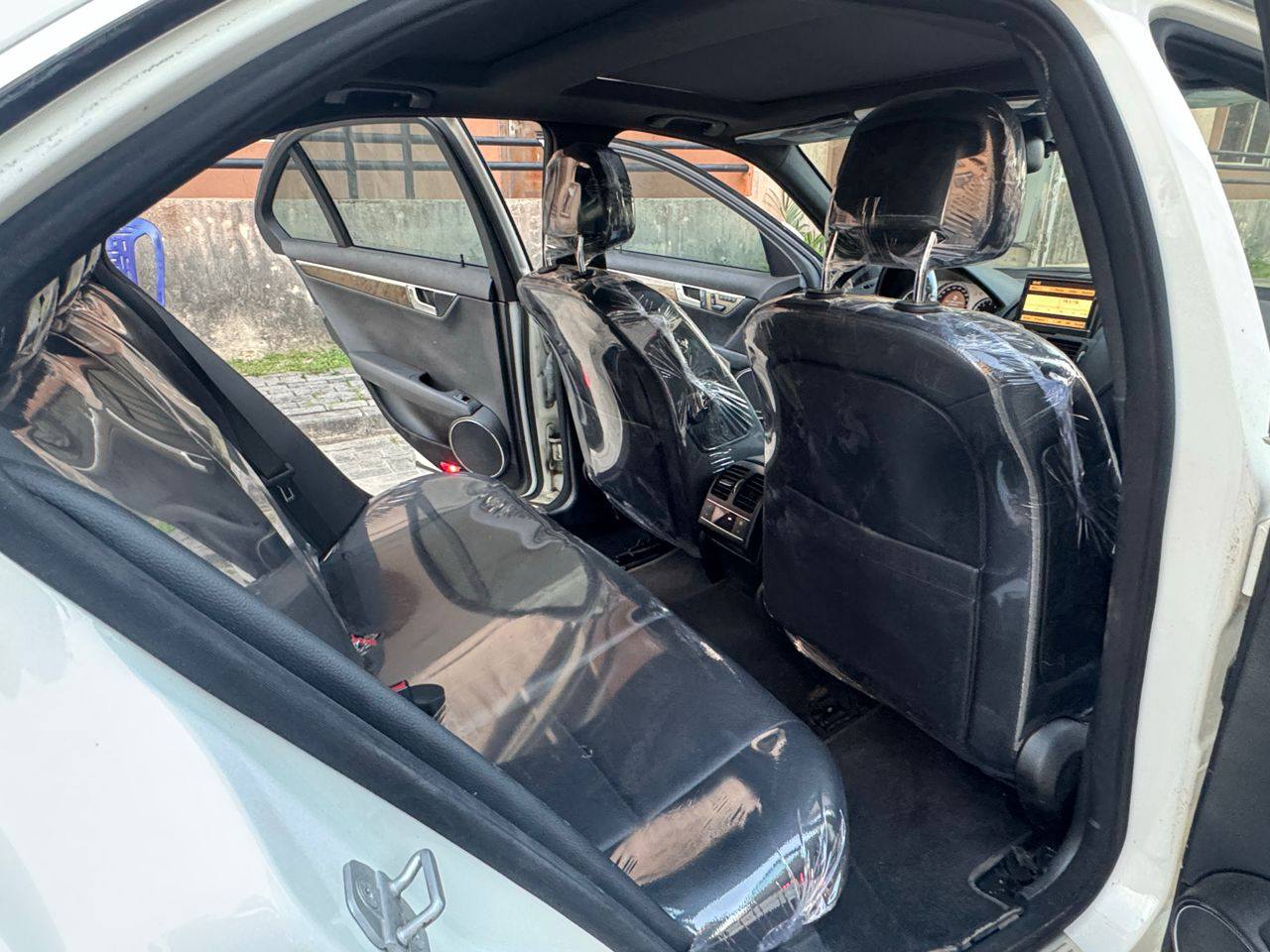 A picture of Mercedes Benz C350 08035339225