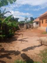 A picture of 135m quick deal House on sale 135m at kitende mazi