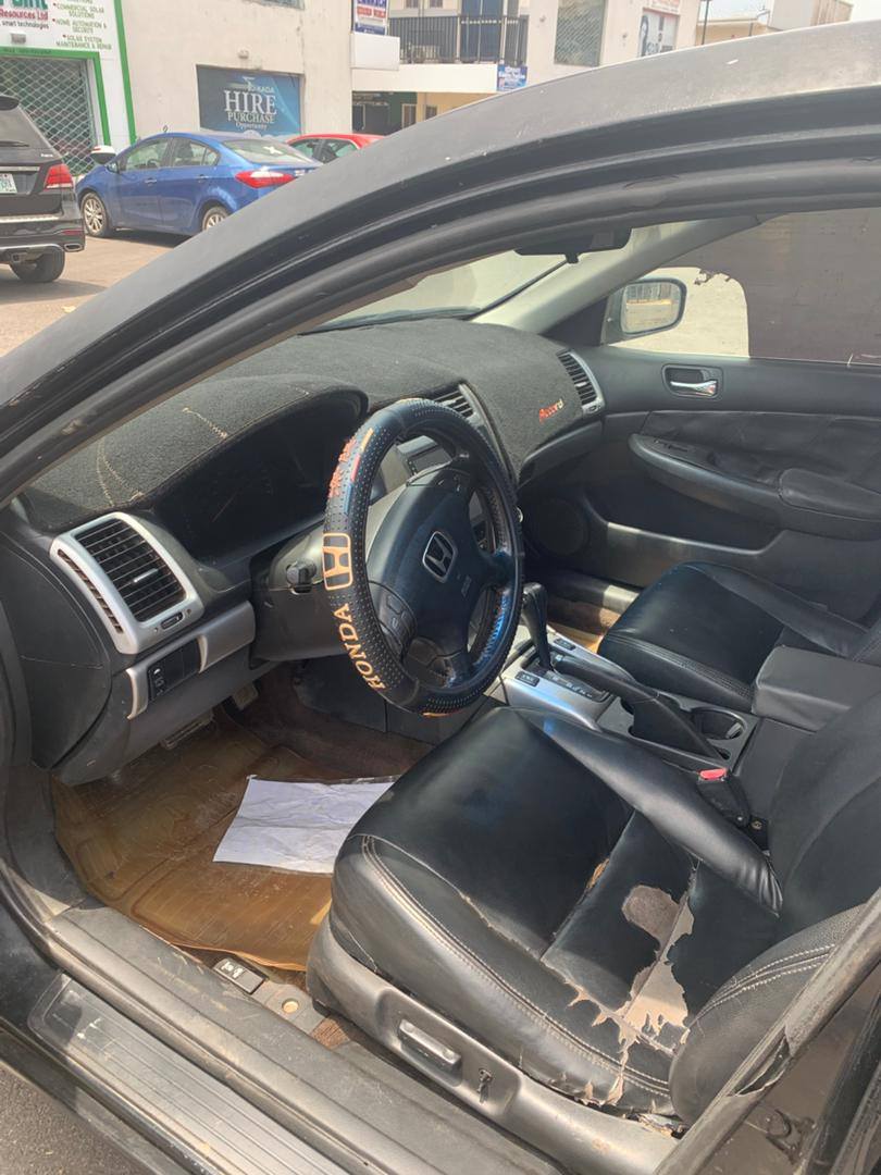 A picture of Honda Accord EOD 03 04