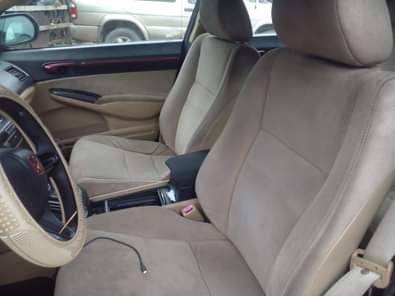 A picture of Honda civic 2008 Engine 80 Gear Ac chilling Engine is