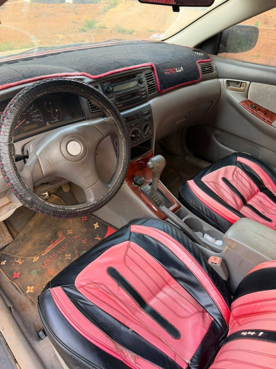 A picture of Toyota Corolla 2003
