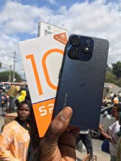 A picture of TECNO SPACK 10 PRO RAM 8 GB 128